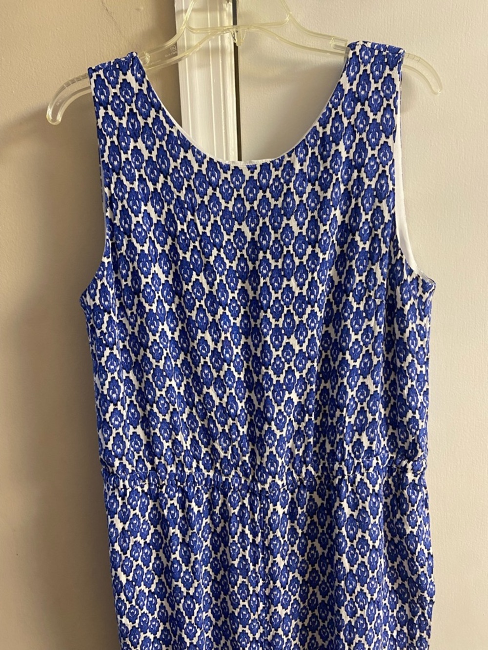 Talbots Blue and White Sleeveless Printed Jumpsuit Sz 16 - Picture 3 of 7